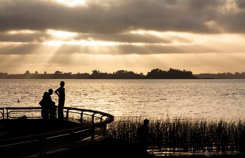 Atardecer sobre el Lago Budi